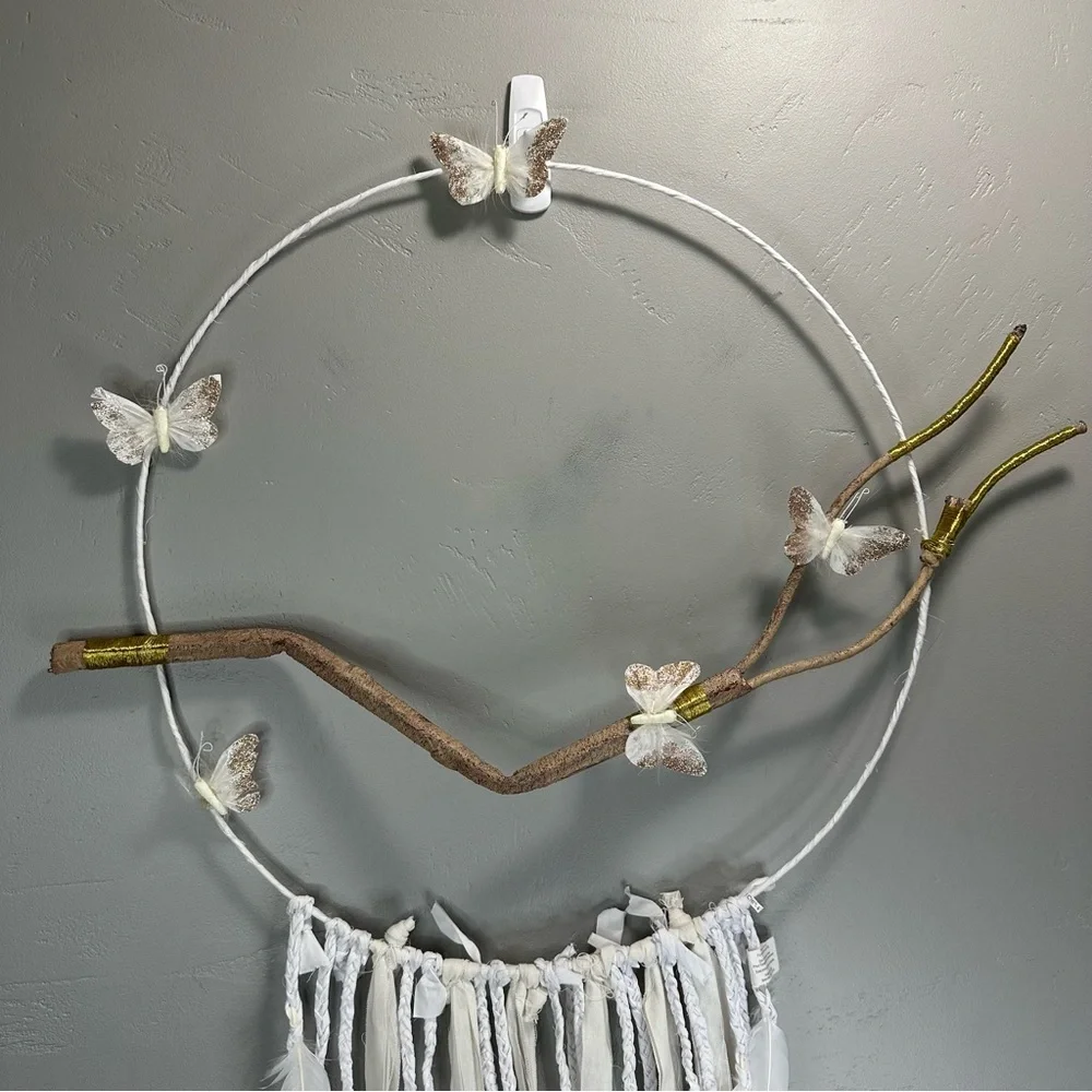 Pottery Barn‎ Kids Butterfly Feather Tassel Hanging Wall Decor